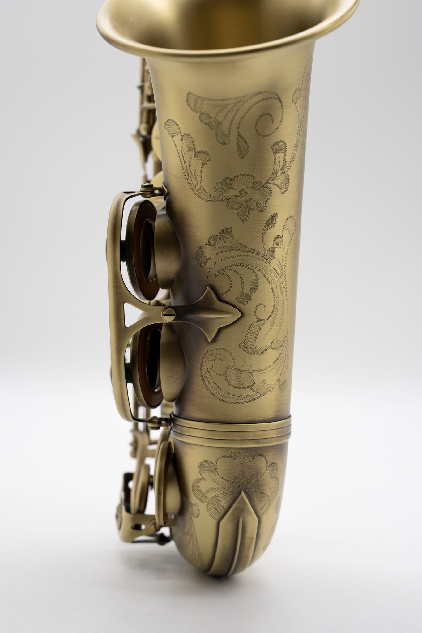 henri-selmer-paris-alt-saxophon-serie-iii-nr-608217-baujahr-2000-rewind-general- image 3