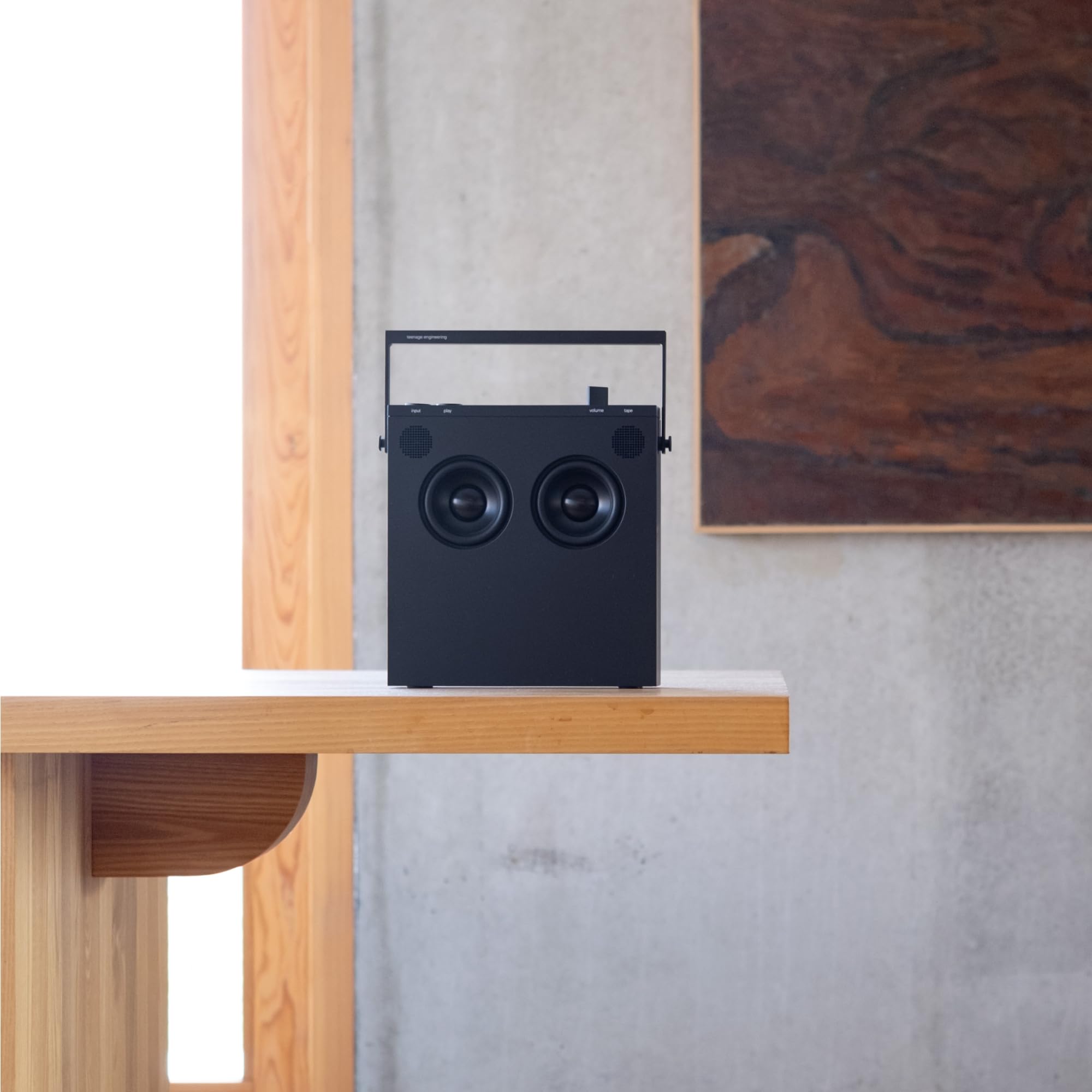 teenage-engineering-ob-4-stereo-lautsprecher-bluetooth-wlan-fm-schwarz image 6