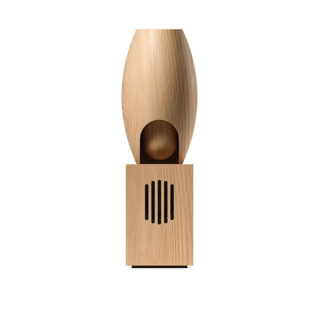 teenage-engineering-ch-8-hatschepsut-chorsingende-holzpuppe-mit-midi-ble-lautspr image 1