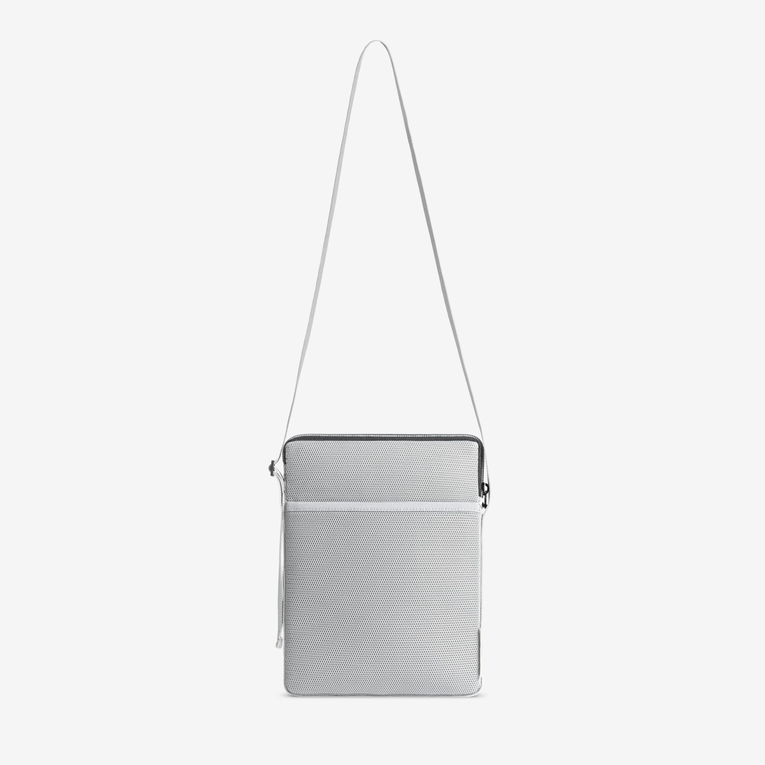 teenage-engineering-ep-133-k-o-ii-soft-bag-gepolsterte-tragetasche-f-r-den-ep-13 image 3