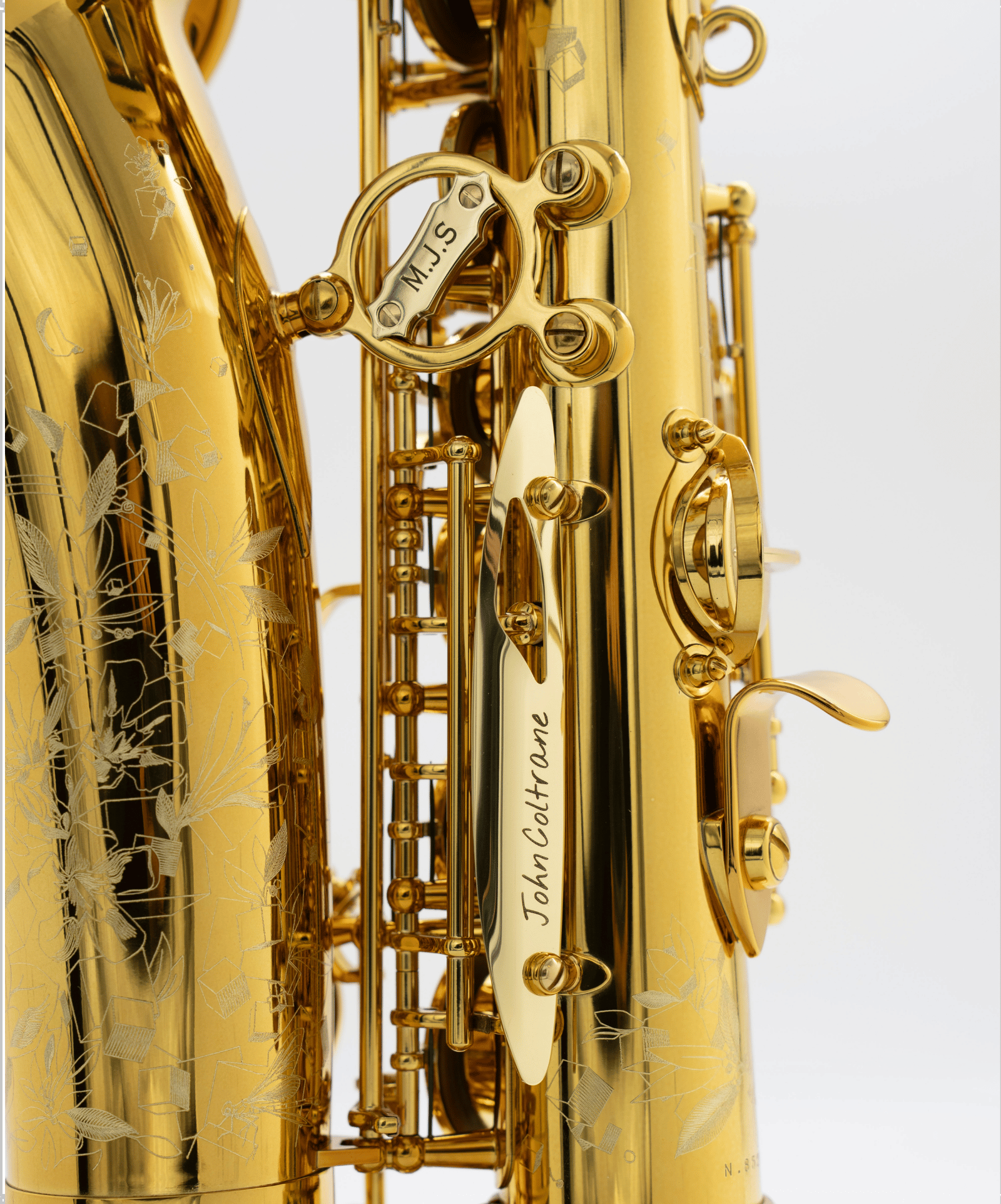 henri-selmer-paris-plaquette-personalisierung-f-r-altsaxophon-und-tenorsaxophon- image 2