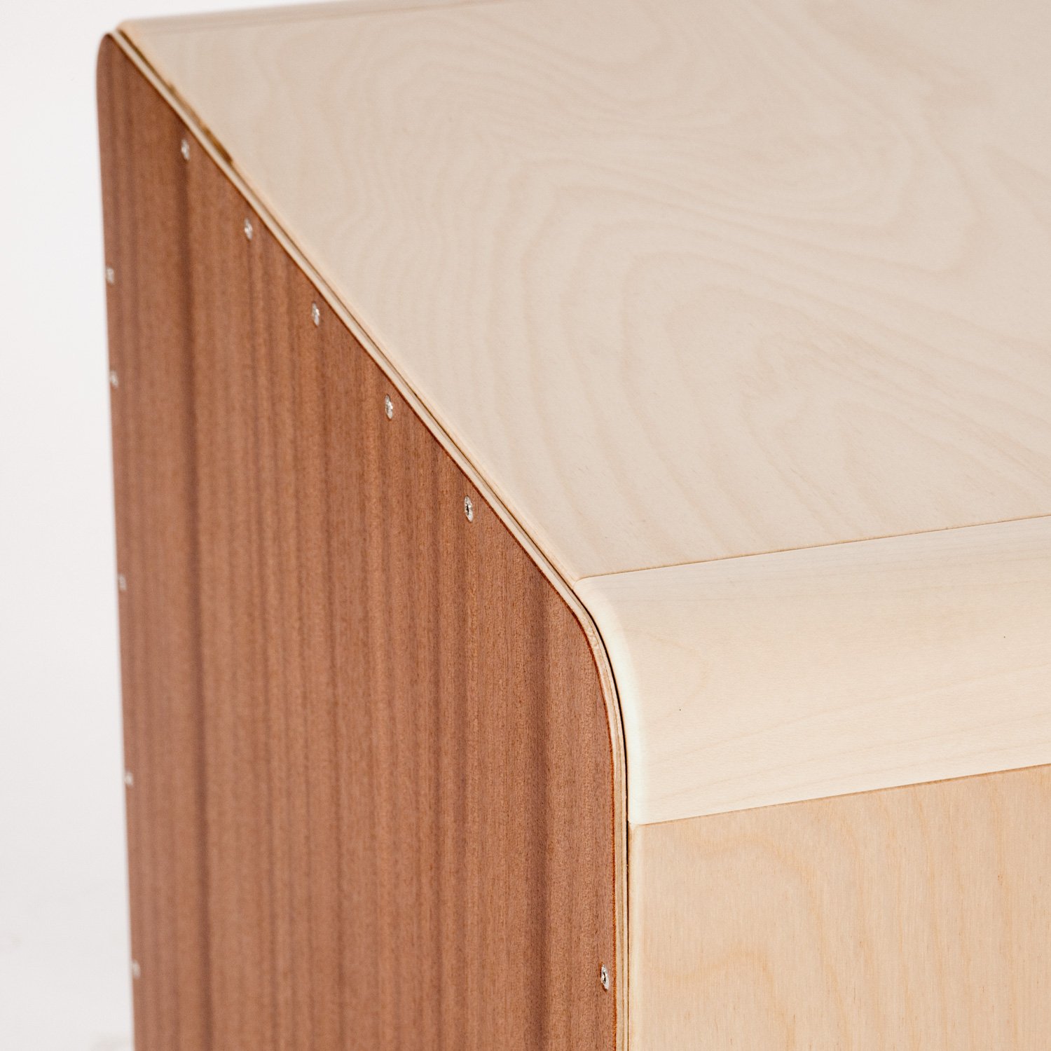 sela-se-099-bass-cajon-15-mm-birkenkorpus-2-spielfl-chen-sela-snare-system-made- image 4