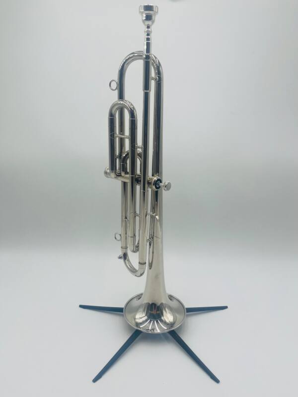 k-hnl-hoyer-b-es-fanfare-mit-1-perinetventil-b-ware image 1