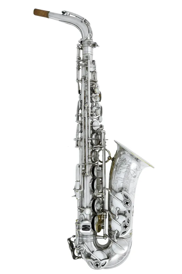 henri-selmer-paris-balanced-action-altsaxophon-c-1942-versilbert-nr-30834-vintag image 1