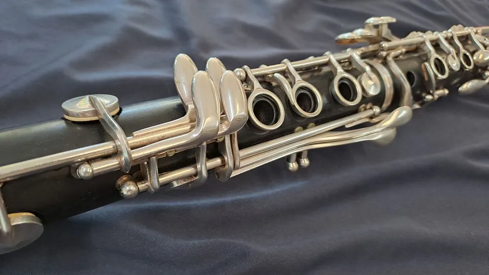 henri-selmer-paris-r-cital-bb-klarinette-d21xx-occasion-rewind image 1