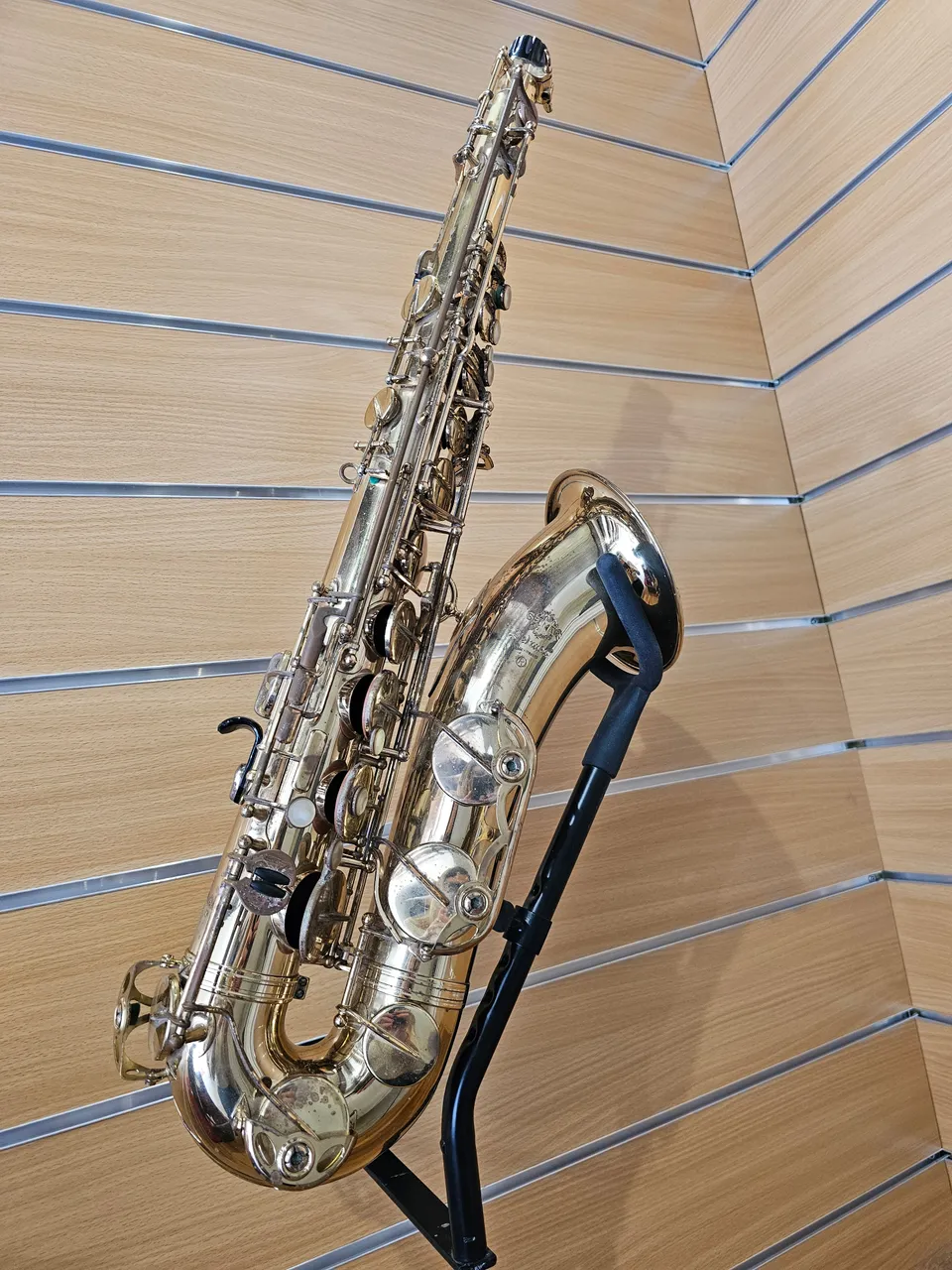 henri-selmer-paris-mark-vi-tenorsaxophon-lackiert-237xxx-vintage image 1