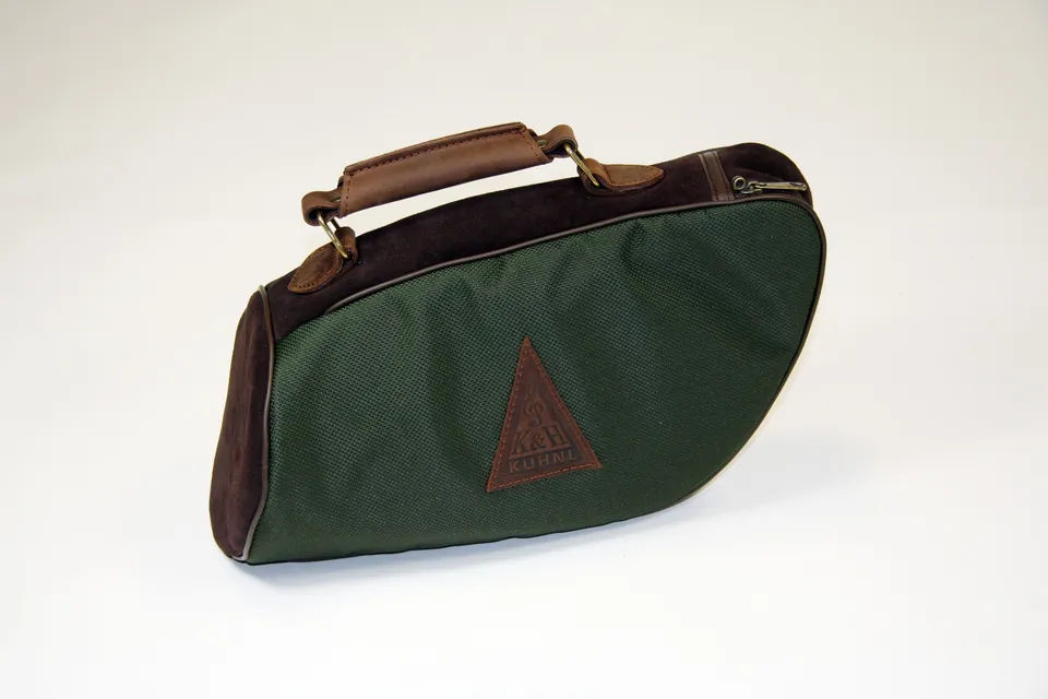 k-hnl-hoyer-nr-611-15-tasche-f-r-f-rst-pless-jagdhorn-gr-n image 1