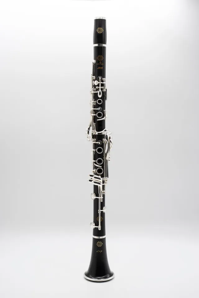 henri-selmer-paris-artys-klarinette-in-a-18-klappen-rewind-occasion-2007-nr-p024 image 1
